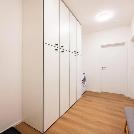 Internesto Urban Apartment
