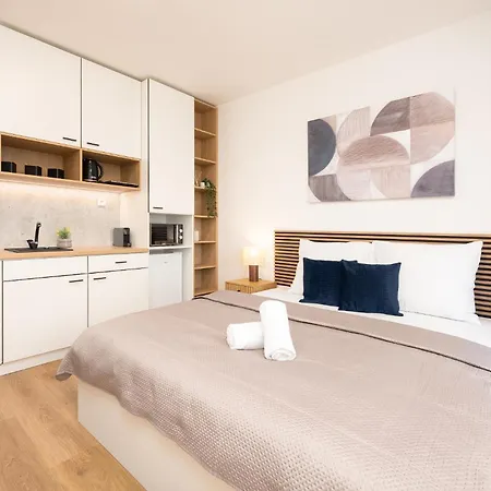 Apartment Internesto Urban